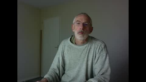 Snapshot of taliesin4321 chatting on October 16, 2025, 6:42 pm Jack Pierrot online show from October 16, 2025, 6:42 pm