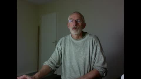 Snapshot of taliesin4321 chatting on October 20, 2025, 6:52 pm Jack Pierrot online show from October 20, 2025, 6:52 pm