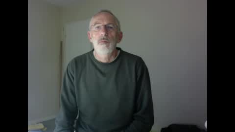 Snapshot of taliesin4321 chatting on November 1, 2025, 4:25 am Jack Pierrot online show from November 1, 2025, 4:25 am