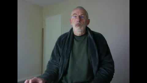 Snapshot of taliesin4321 chatting on November 9, 2025, 8:51 pm Jack Pierrot online show from November 9, 2025, 8:51 pm