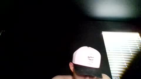 Snapshot of tallhungcloudyy chatting on July 3, 2026, 5:19 pm tallhungcloudyy online show from July 3, 2026, 5:19 pm