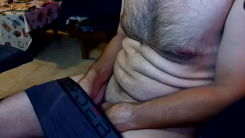 Snapshot of talltannhandsome chatting on July 1, 2026, 2:24 am talltannhandsome online show from July 1, 2026, 2:24 am