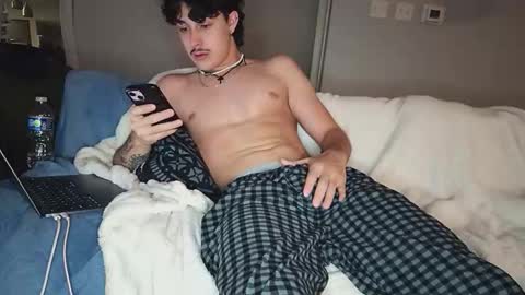 Snapshot of talltatsandhandsome chatting on March 1, 2026, 6:26 am TallTatsAndHandsome online show from March 1, 2026, 6:26 am