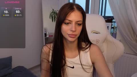 Daria Promisess online show from November 24, 2025, 4:45 am