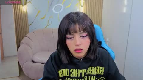 tamako_kitty_b online show from February 10, 2026, 3:21 am