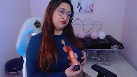 tamara  online show from October 24, 2025, 5:04 am