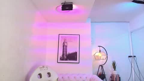 Snapshot of tamara_slimx chatting on December 28, 2024, 9:52 am Tamara online show from December 28, 2024, 9:52 am