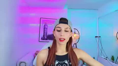 Snapshot of tamara_slimx chatting on January 24, 2025, 4:16 am Tamara online show from January 24, 2025, 4:16 am