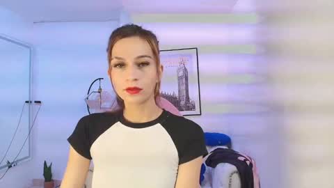 Snapshot of tamara_slimx chatting on January 28, 2025, 3:36 am Tamara online show from January 28, 2025, 3:36 am