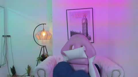 Snapshot of tamara_slimx chatting on February 6, 2025, 6:29 am Tamara online show from February 6, 2025, 6:29 am
