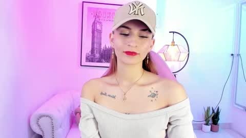 Snapshot of tamara_slimx chatting on February 12, 2025, 6:51 am Tamara online show from February 12, 2025, 6:51 am