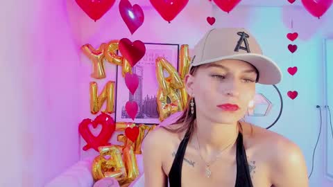 Snapshot of tamara_slimx chatting on February 13, 2025, 9:51 am Tamara online show from February 13, 2025, 9:51 am