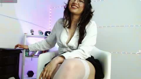 Tami online show from March 2, 2025, 11:53 pm