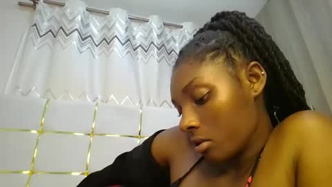 Snapshot of tamia538235 chatting on January 29, 2025, 3:54 am tamia online show from January 29, 2025, 3:54 am