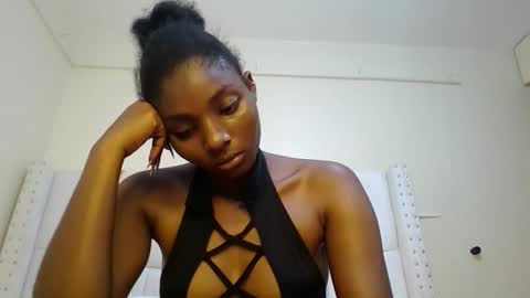 Snapshot of tamia538235 chatting on March 12, 2025, 3:13 am tamia online show from March 12, 2025, 3:13 am