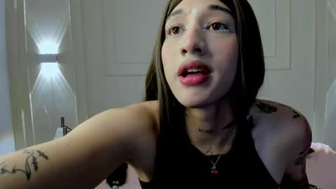 Tammy  online show from March 19, 2026, 3:27 pm