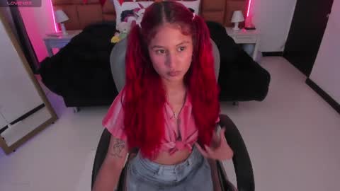 Snapshot of tamy_edwards chatting on July 9, 2026, 8:24 pm Tamy online show from July 9, 2026, 8:24 pm