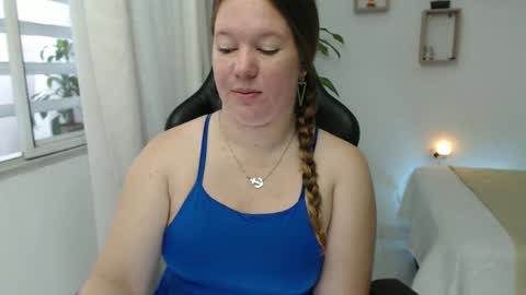 Snapshot of tamy_shine87 chatting on December 17, 2024, 6:31 pm Im Samy online show from December 17, 2024, 6:31 pm