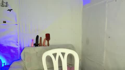 tamylynn online show from March 20, 2026, 2:05 am