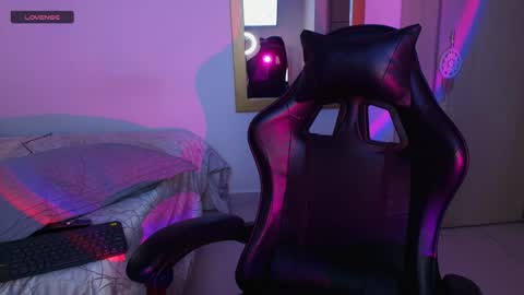 Snapshot of tana_lux chatting on May 12, 2026, 10:18 pm Aytana online show from May 12, 2026, 10:18 pm