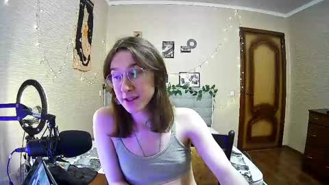 Milena Kuprianova online show from February 11, 2025, 1:20 pm