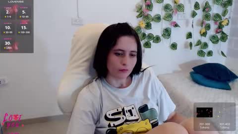 Tania  online show from February 25, 2026, 9:35 pm