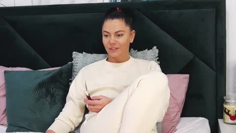 Snapshot of taniyagrey chatting on January 23, 2025, 8:15 am tanyaGrey online show from January 23, 2025, 8:15 am