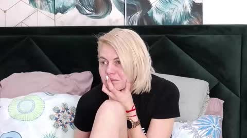 Snapshot of taniyagrey chatting on February 3, 2026, 7:46 am tanyaGrey online show from February 3, 2026, 7:46 am