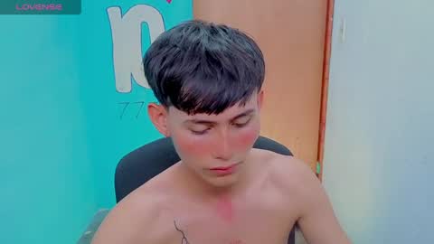 Snapshot of tanjiro_cute chatting on May 6, 2026, 3:02 am Andres online show from May 6, 2026, 3:02 am