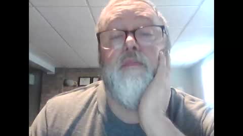 Snapshot of tank106 chatting on March 22, 2026, 4:54 pm tank106 online show from March 22, 2026, 4:54 pm