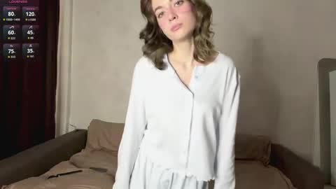 Mia online show from April 1, 2026, 6:14 am