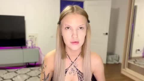 Snapshot of tanyaquartaro chatting on February 28, 2026, 4:41 pm Alisa online show from February 28, 2026, 4:41 pm