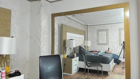 Tara online show from April 2, 2026, 1:36 am