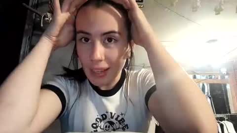 Tara online show from January 8, 2025, 11:41 pm