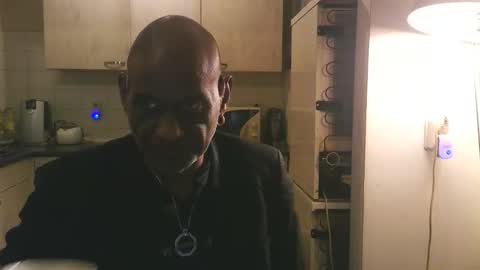 Genaro Thode online show from February 20, 2026, 10:43 pm