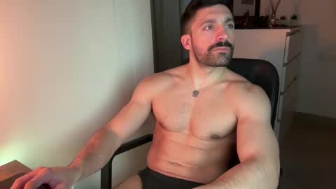 tarquit8 online show from March 10, 2026, 9:31 pm