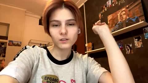 Snapshot of tarshagastley chatting on February 25, 2026, 4:05 pm Sonya online show from February 25, 2026, 4:05 pm