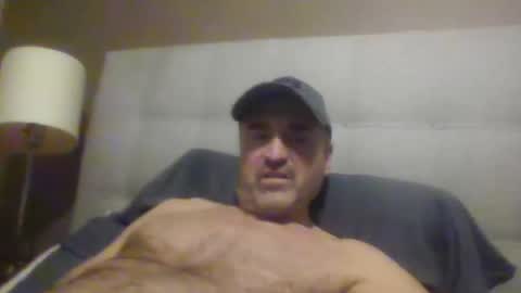 Snapshot of tarzeny77 chatting on March 19, 2026, 2:04 am tarzeny77 online show from March 19, 2026, 2:04 am