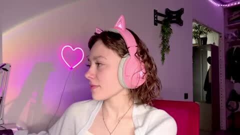 Snapshot of tashajovich chatting on May 11, 2026, 10:18 pm Darlin online show from May 11, 2026, 10:18 pm