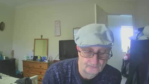 Snapshot of taslicks0739 chatting on February 15, 2026, 10:58 am Tas online show from February 15, 2026, 10:58 am