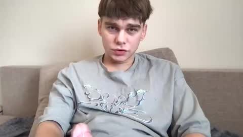 tasteithorny online show from February 5, 2026, 9:14 am