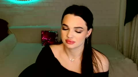 tasty_babyy online show from February 14, 2025, 7:12 pm