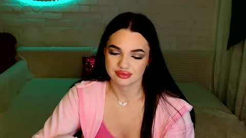 tasty_babyy online show from March 3, 2025, 3:53 pm