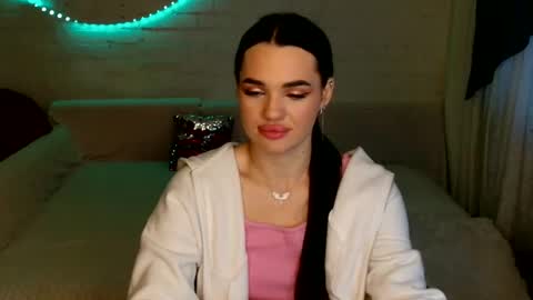 tasty_babyy online show from December 3, 2025, 12:58 pm