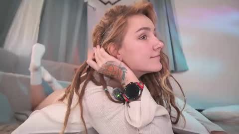 Snapshot of tasty_tomato chatting on October 19, 2025, 2:07 pm RHEA  pronanciation like Reya   online show from October 19, 2025, 2:07 pm