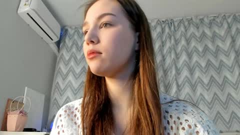 Snapshot of tate_angel chatting on February 7, 2025, 6:13 pm Tate online show from February 7, 2025, 6:13 pm