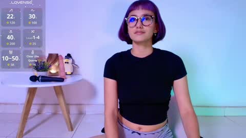 Snapshot of tati_cardenas chatting on May 23, 2026, 5:12 am AME online show from May 23, 2026, 5:12 am