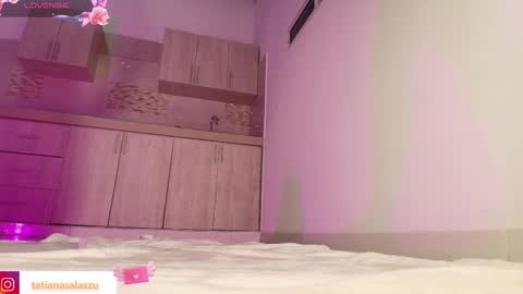 Snapshot of tatiana1004 chatting on February 14, 2025, 8:21 am tatiana1004 online show from February 14, 2025, 8:21 am