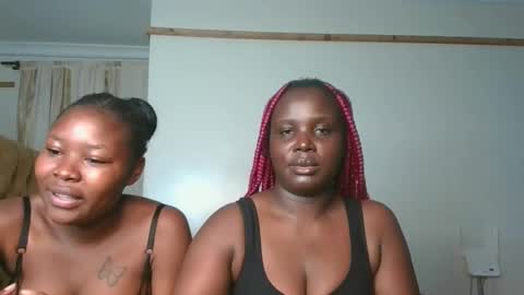 Snapshot of tatiana1_ chatting on February 21, 2026, 9:38 pm Tatiana online show from February 21, 2026, 9:38 pm