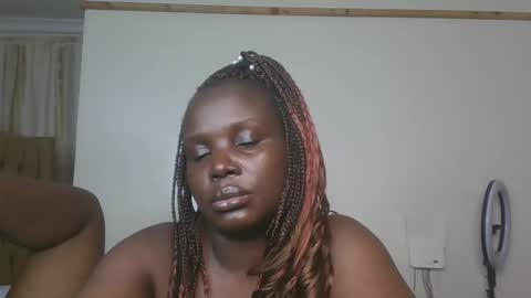 Snapshot of tatiana1_ chatting on March 1, 2026, 7:32 am Tatiana online show from March 1, 2026, 7:32 am